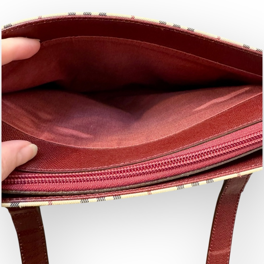 BURBERRY Nova Check Tote Handbag - Picture 15 of 16